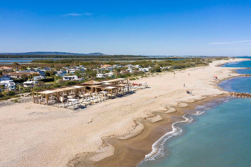 Camping Sandaya Les Tamaris avec des emplacements au bord de la Méditerranée